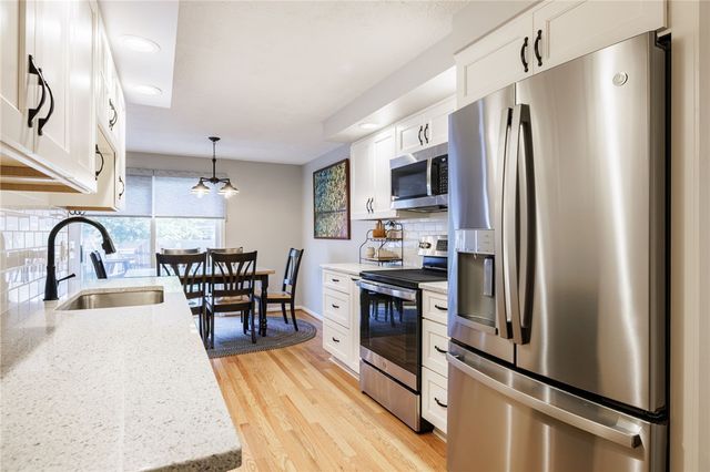 151 Flower Dale Drive, Greece, NY 14626