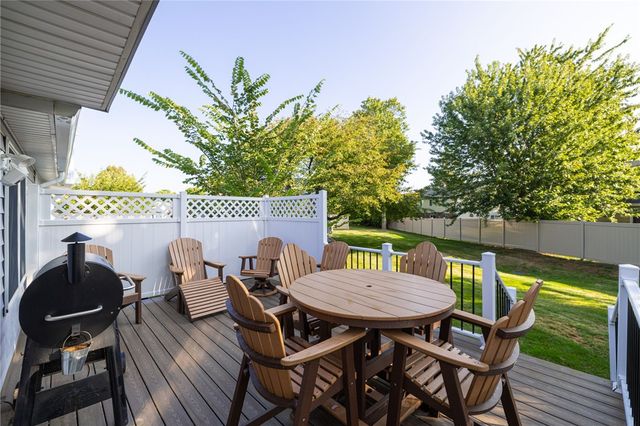 151 Flower Dale Drive, Greece, NY 14626