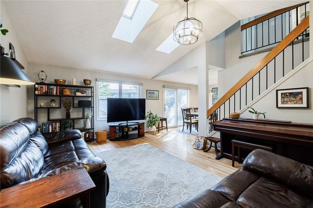 151 Flower Dale Drive, Greece, NY 14626