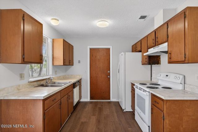 5033 YEARLING Lane, Jacksonville, FL 32210