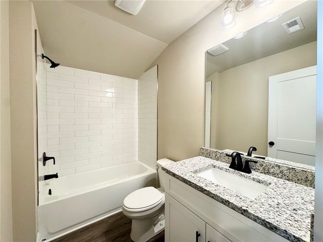 106 Player Lane, Westminster, SC 29693