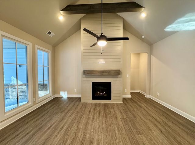 106 Player Lane, Westminster, SC 29693