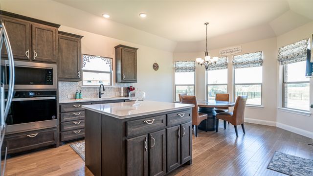 3136 Ferry Boat Lane, Granbury, TX 76049