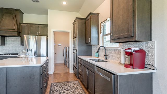 3136 Ferry Boat Lane, Granbury, TX 76049