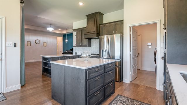 3136 Ferry Boat Lane, Granbury, TX 76049