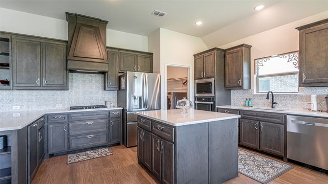 3136 Ferry Boat Lane, Granbury, TX 76049