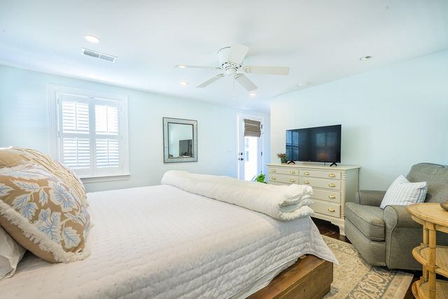 1428 Hindman Avenue, Mount Pleasant, SC 29464