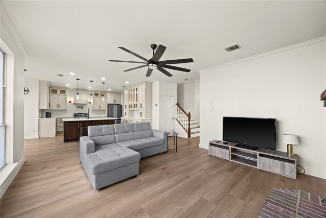 6209 Creek Crossing Lane, Sachse, TX 75048