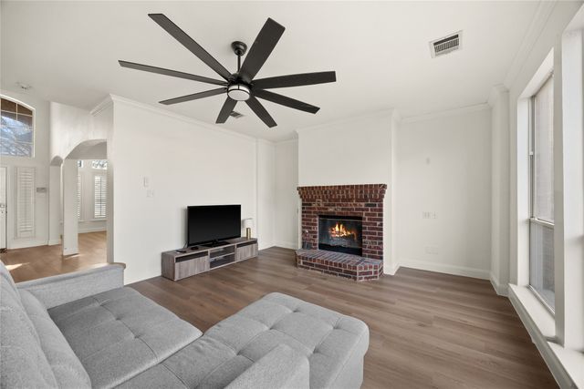 6209 Creek Crossing Lane, Sachse, TX 75048