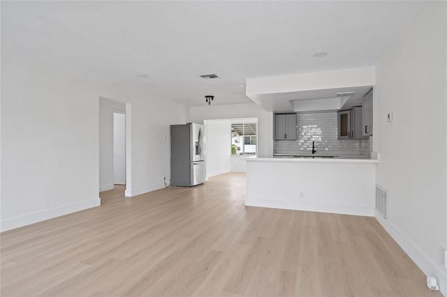4510 NW 49th Drive, Tamarac, FL 33319
