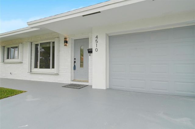 4510 NW 49th Drive, Tamarac, FL 33319