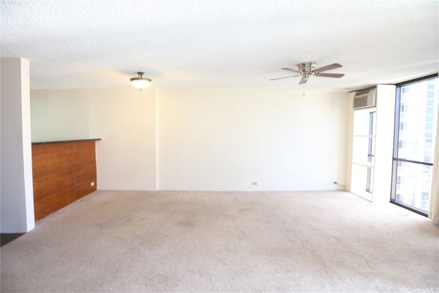 60 N Beretania Street 2009, Honolulu, HI 96817