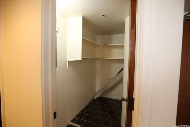 60 N Beretania Street 2009, Honolulu, HI 96817