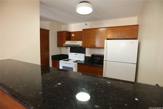 60 N Beretania Street 2009, Honolulu, HI 96817