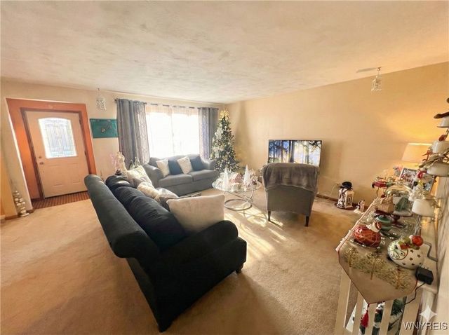 210 Bannard Avenue, Tonawanda, NY 14150