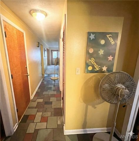 210 Bannard Avenue, Tonawanda, NY 14150