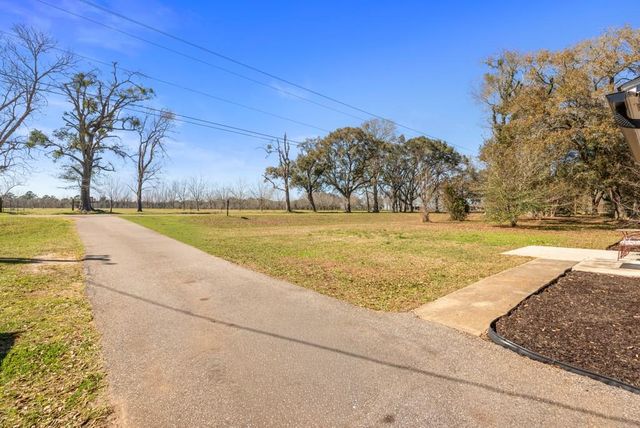 10835 Argyle Road, Irvington, AL 36544