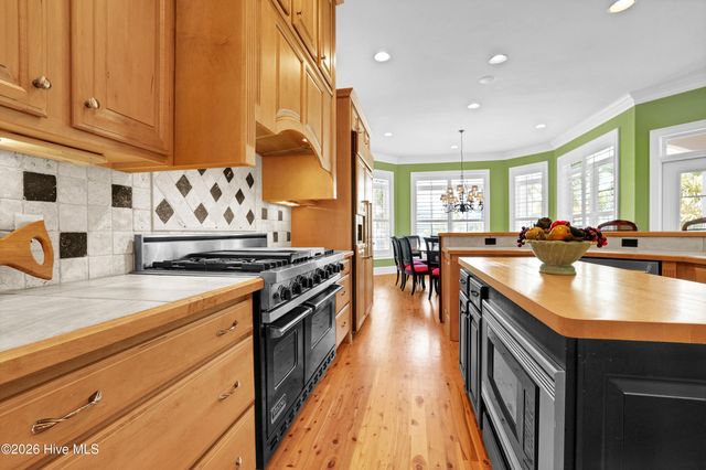 41 Lee Street, Ocean Isle Beach, NC 28469