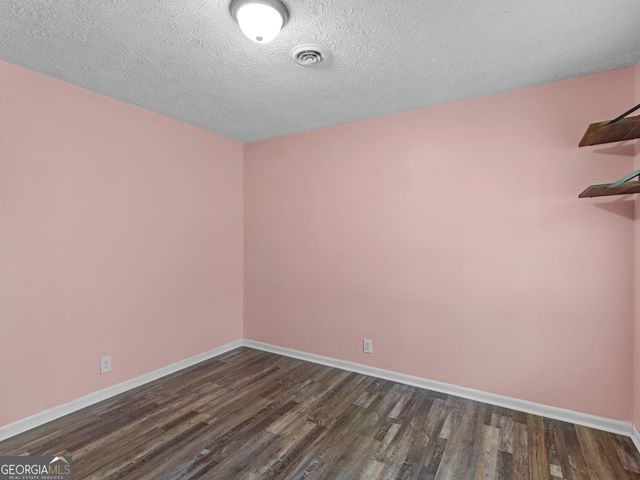 300 Fambro Circle, Griffin, GA 30224