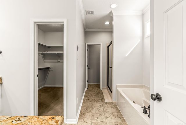 1711 Pickering Lane, Little Rock, AR 72211