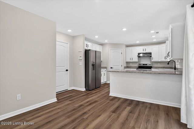 11021 Meadow Run Rd, Louisville, KY 40229