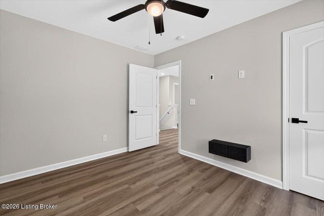 11021 Meadow Run Rd, Louisville, KY 40229