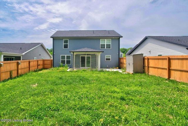 11021 Meadow Run Rd, Louisville, KY 40229