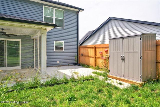 11021 Meadow Run Rd, Louisville, KY 40229