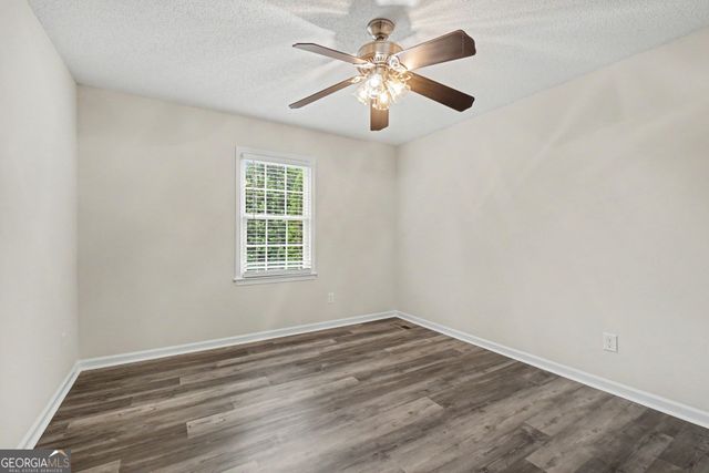 5035 Mickleton Way, Powder Springs, GA 30127