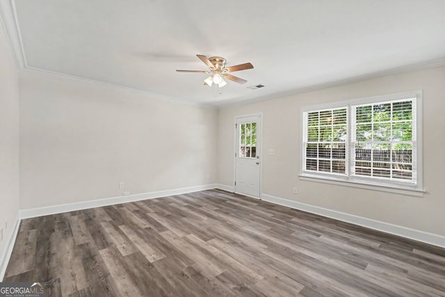 5035 Mickleton Way, Powder Springs, GA 30127