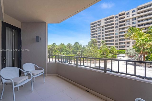 201 Crandon Blvd 220, Key Biscayne, FL 33149