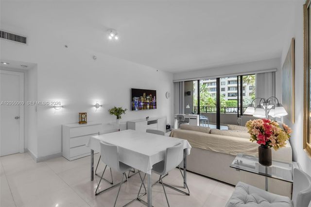 201 Crandon Blvd 220, Key Biscayne, FL 33149