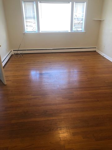 49 Laighton Street 4, Lynn, MA 01902