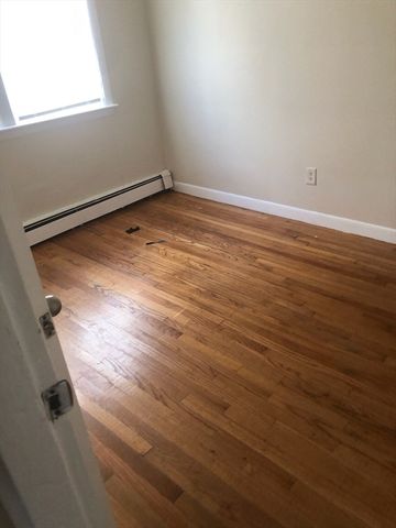 49 Laighton Street 4, Lynn, MA 01902