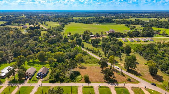 1601 23rd St, Hempstead, TX 77445