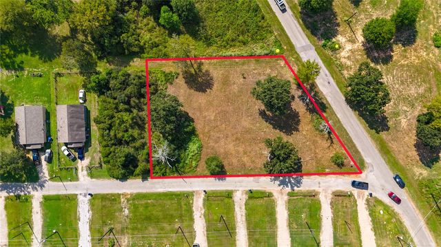 1601 23rd St, Hempstead, TX 77445