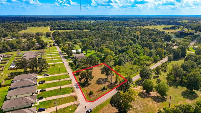 1601 23rd St, Hempstead, TX 77445