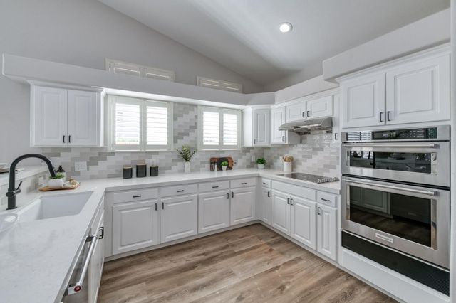 8540 N Talladega Way, Fresno, CA 93720