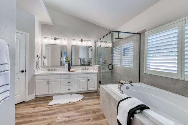 8540 N Talladega Way, Fresno, CA 93720