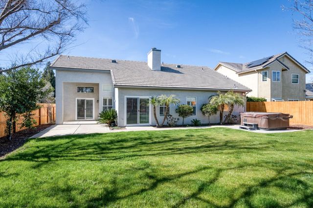 8540 N Talladega Way, Fresno, CA 93720