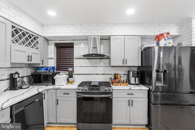 7900 CAESAR PL, Philadelphia, PA 19153