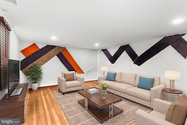 7900 CAESAR PL, Philadelphia, PA 19153