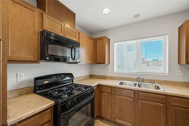 5244 Tipper Avenue, Las Vegas, NV 89122