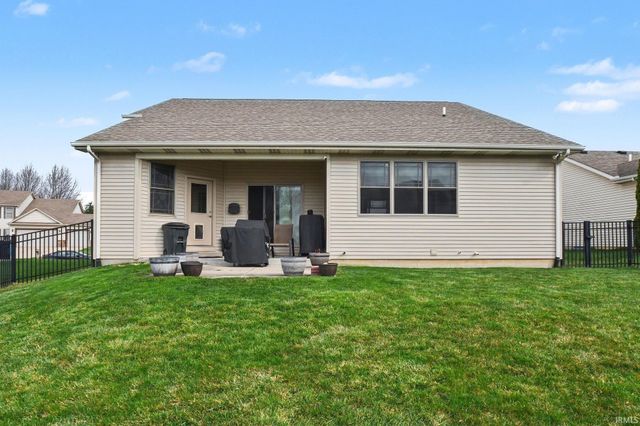 25938 Rolling Hills Drive, South Bend, IN 46628