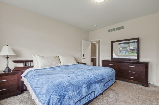 25938 Rolling Hills Drive, South Bend, IN 46628