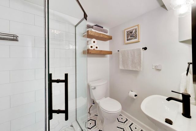 403 S Wille Street, Mount Prospect, IL 60056