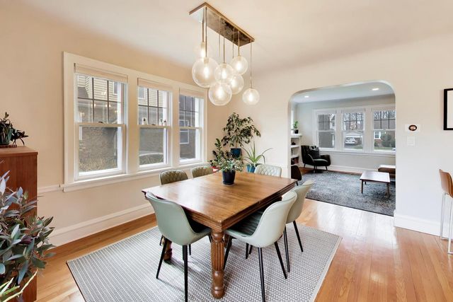 403 S Wille Street, Mount Prospect, IL 60056