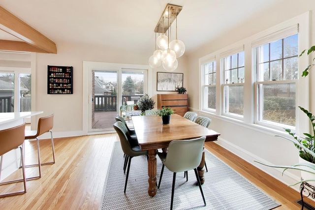 403 S Wille Street, Mount Prospect, IL 60056