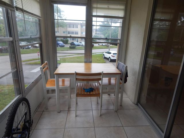 225 Bonnie Boulevard 204, Palm Springs, FL 33461