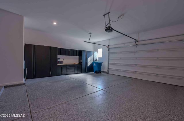 10843 N Cactus Point Drive, Tucson, AZ 85742